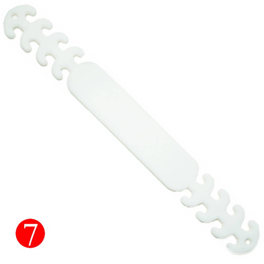 18279800990_1797221838