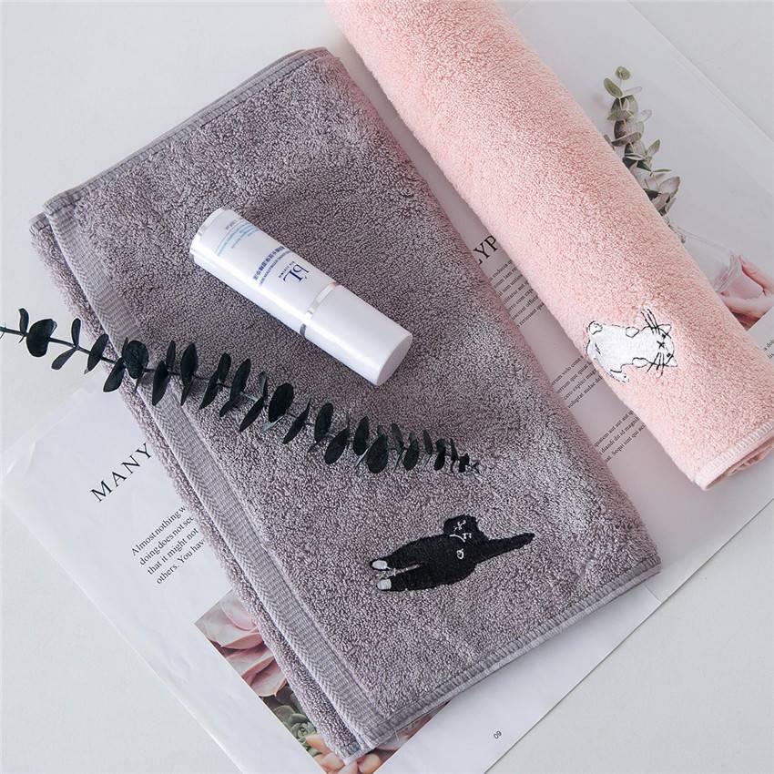 9335348650_775616903