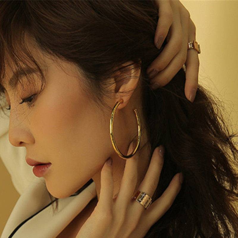 HTB1wcySXI_vK1RkSmRyq6xwupXat