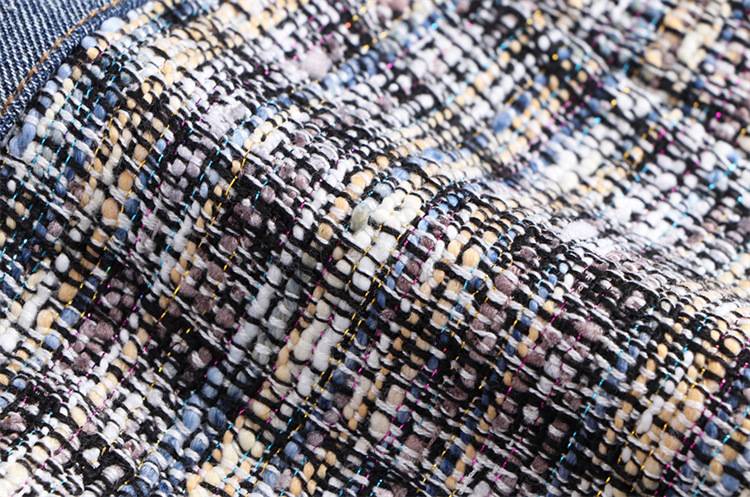 11703368774_1923273626